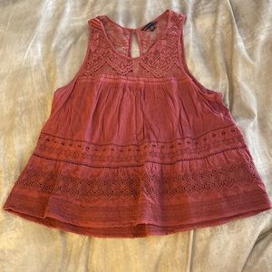 maroon/ burgundy detailed crochet tank top